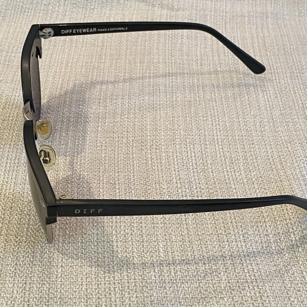 DIFF BARRY POLARIZED MB-GR09P Square Sunglasses Black Frame Gray Lens